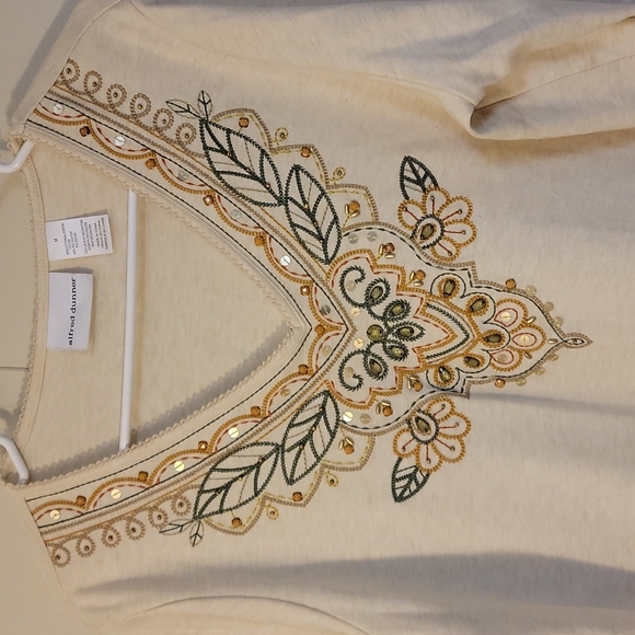 Alfred dunner women's knit top color Beige tunic Embroidered beaded 3/4 Sleeve - Picture 5 of 11